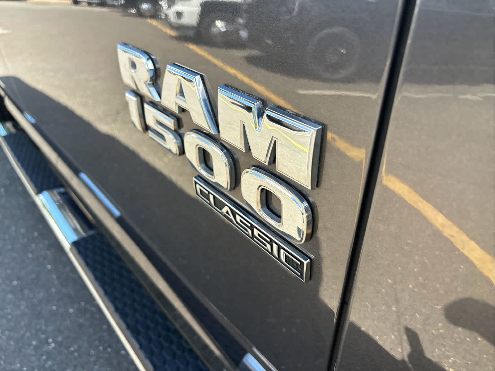 2019 RAM 1500 Classic Express Quad Cab 4x4 6'4" Box