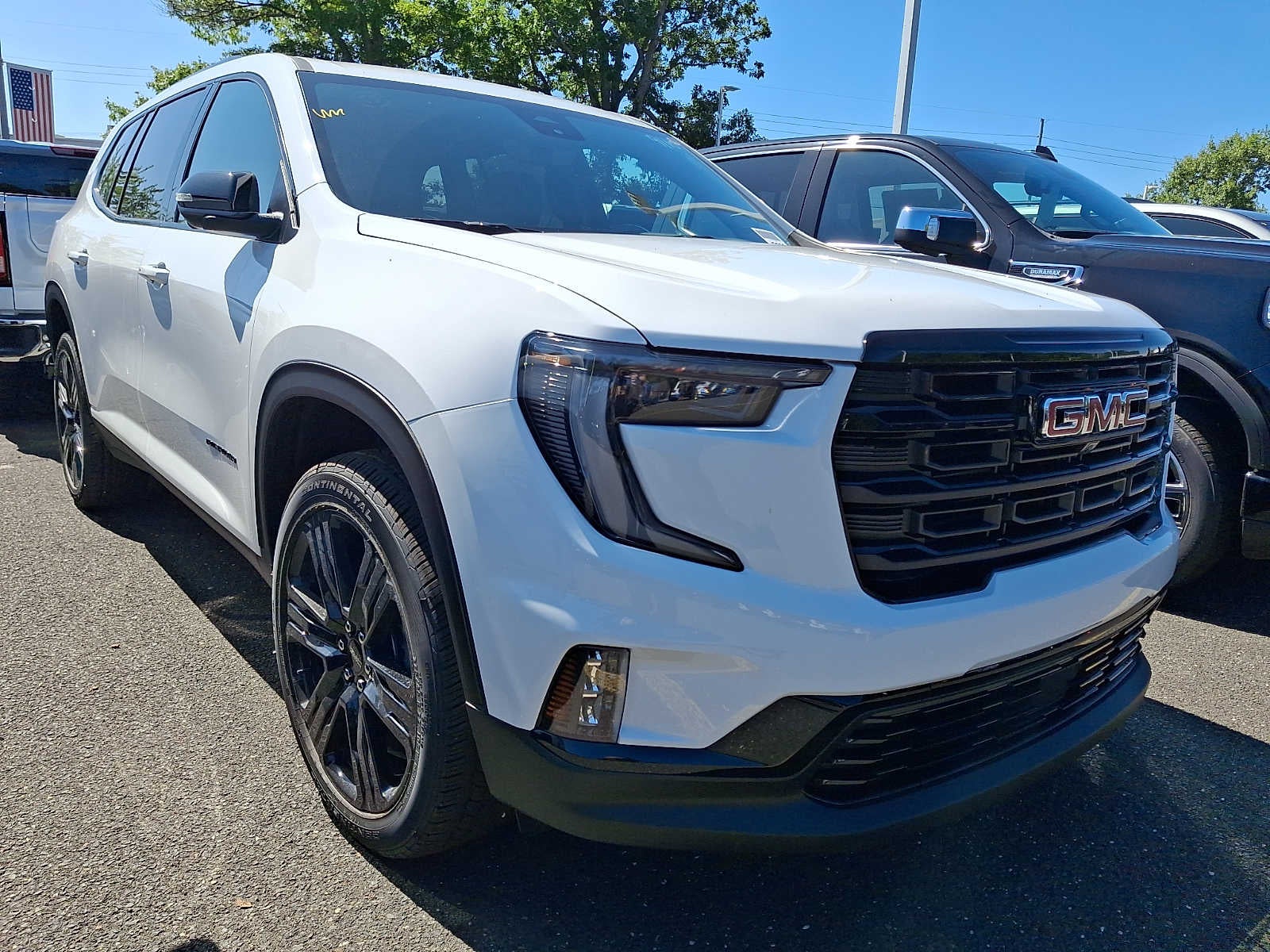 2027 GMC Acadia Elevation