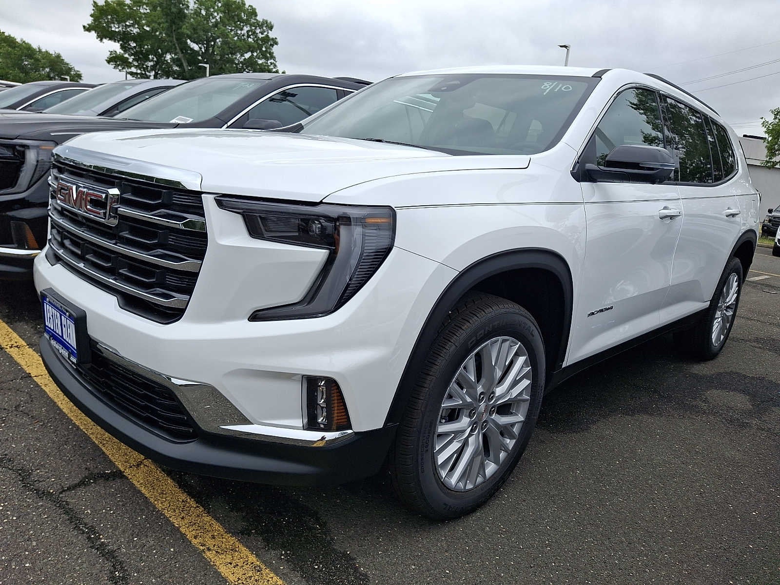 2027 GMC Acadia Elevation