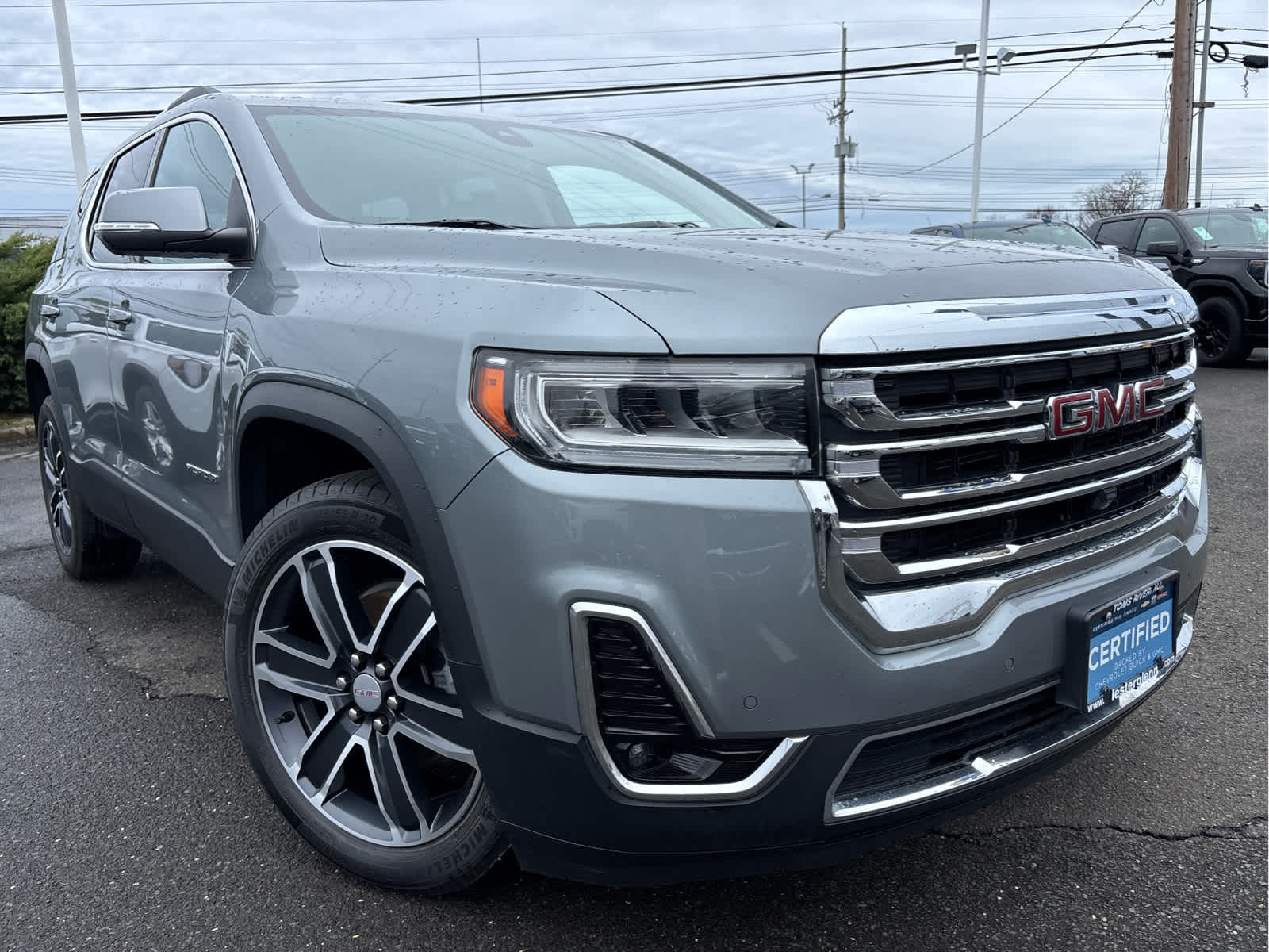 2023 GMC Acadia SLT