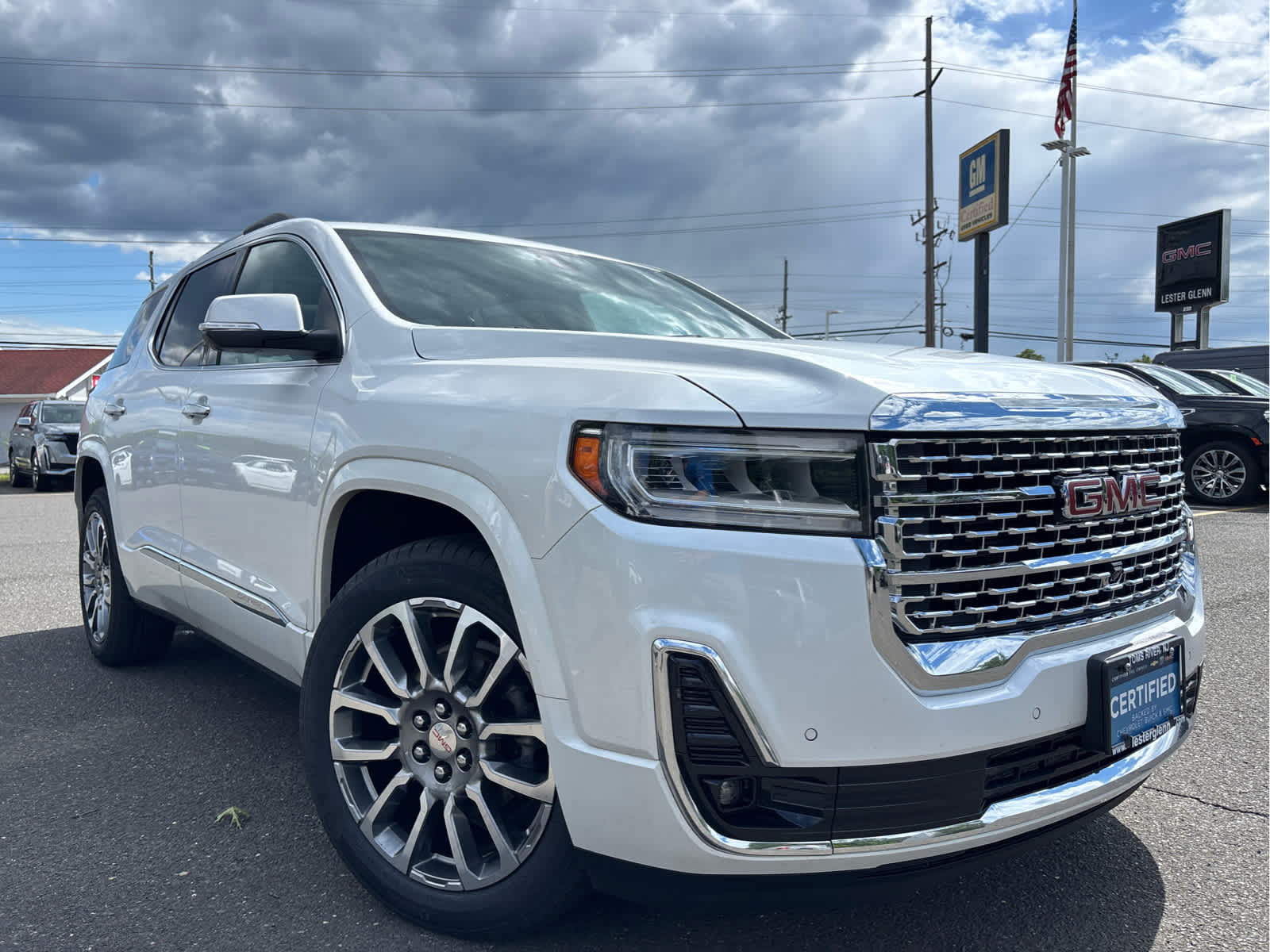 2023 GMC Acadia Denali