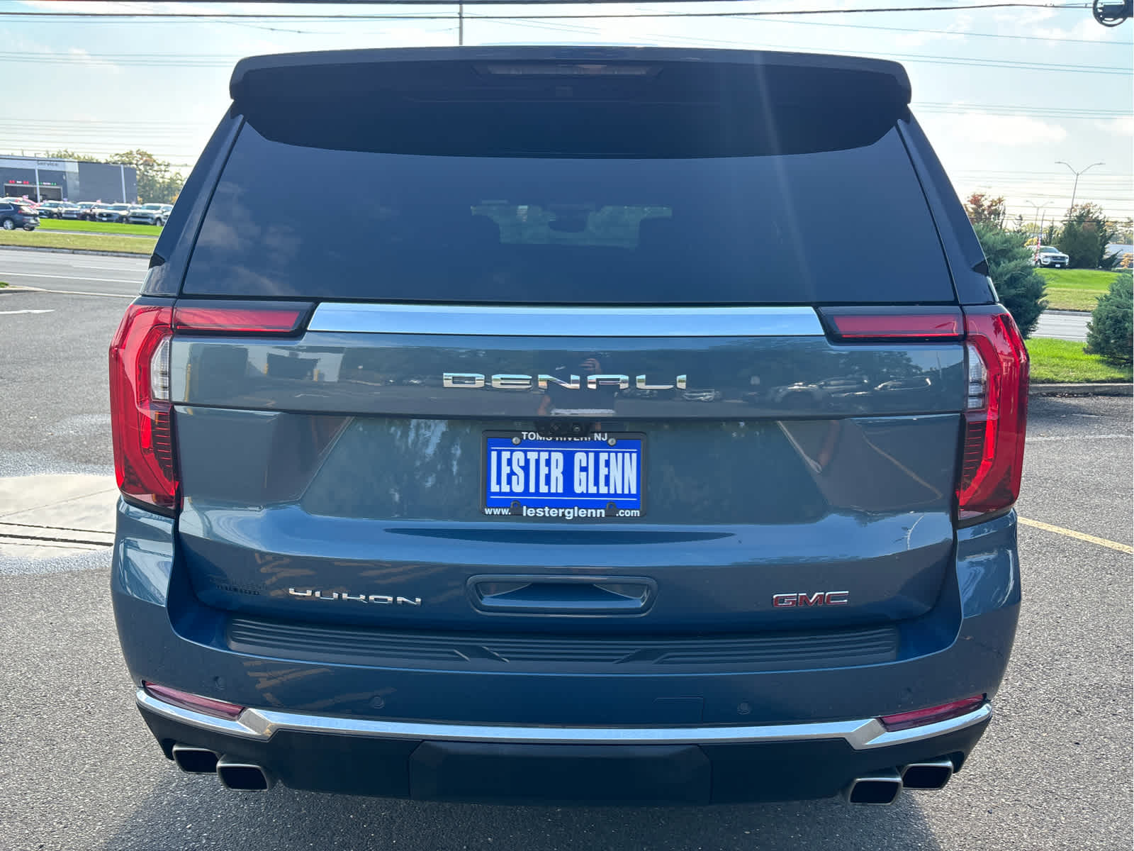 2025 GMC Yukon Denali - Photo 32