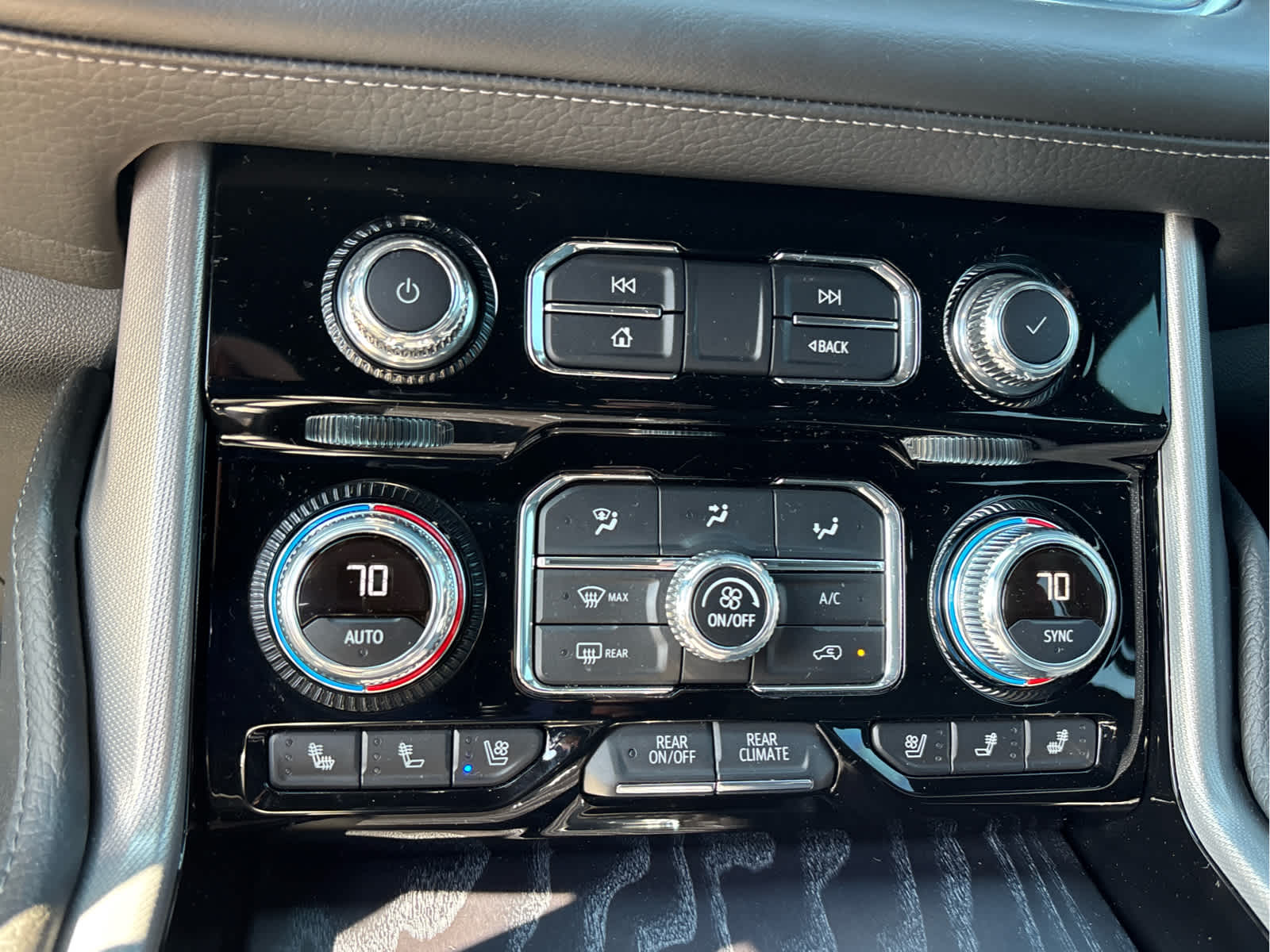 2022 GMC Yukon XL Denali