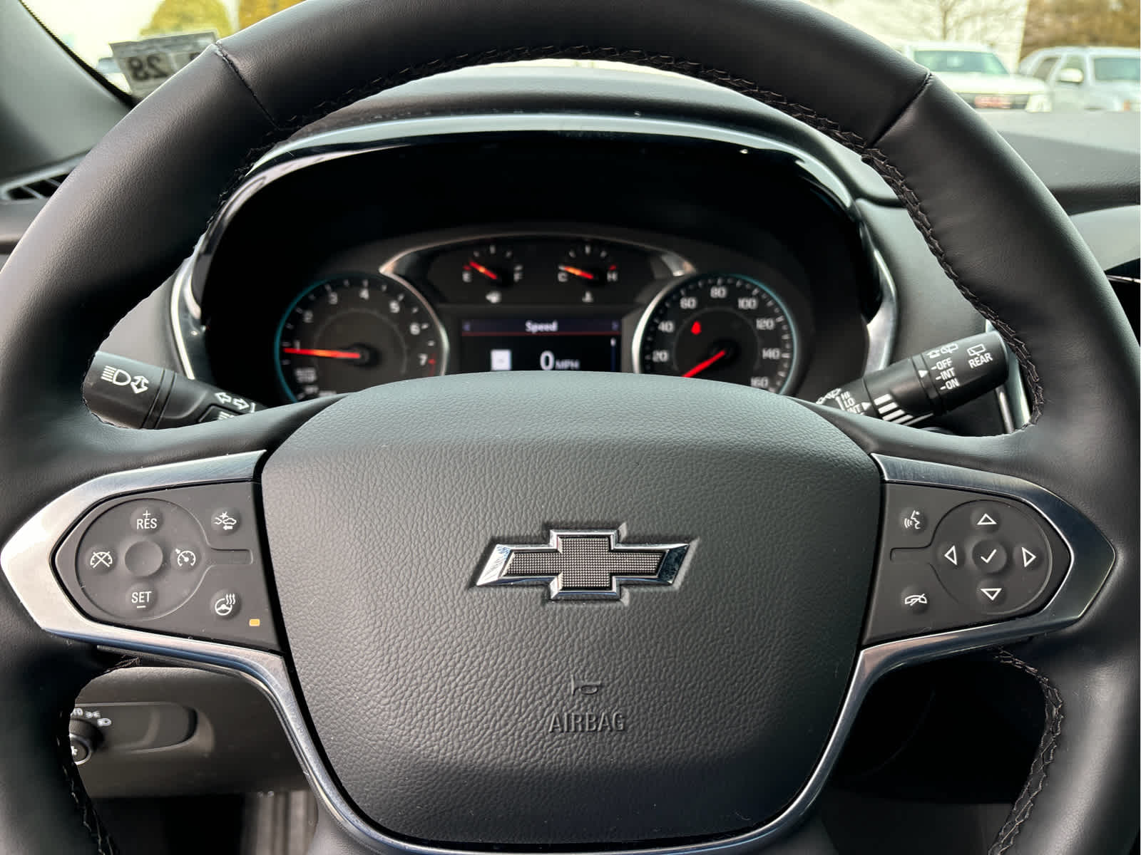 2023 Chevrolet Traverse RS