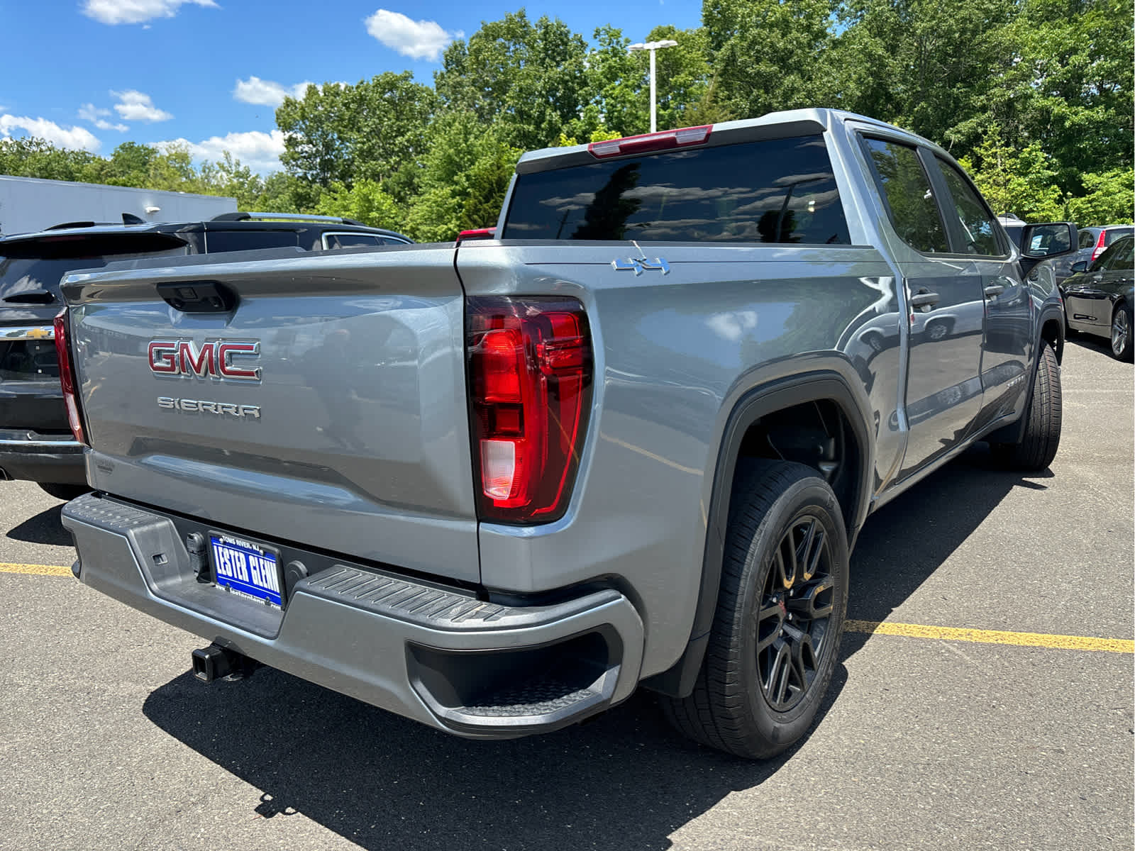 2023 GMC Sierra 1500 Pro