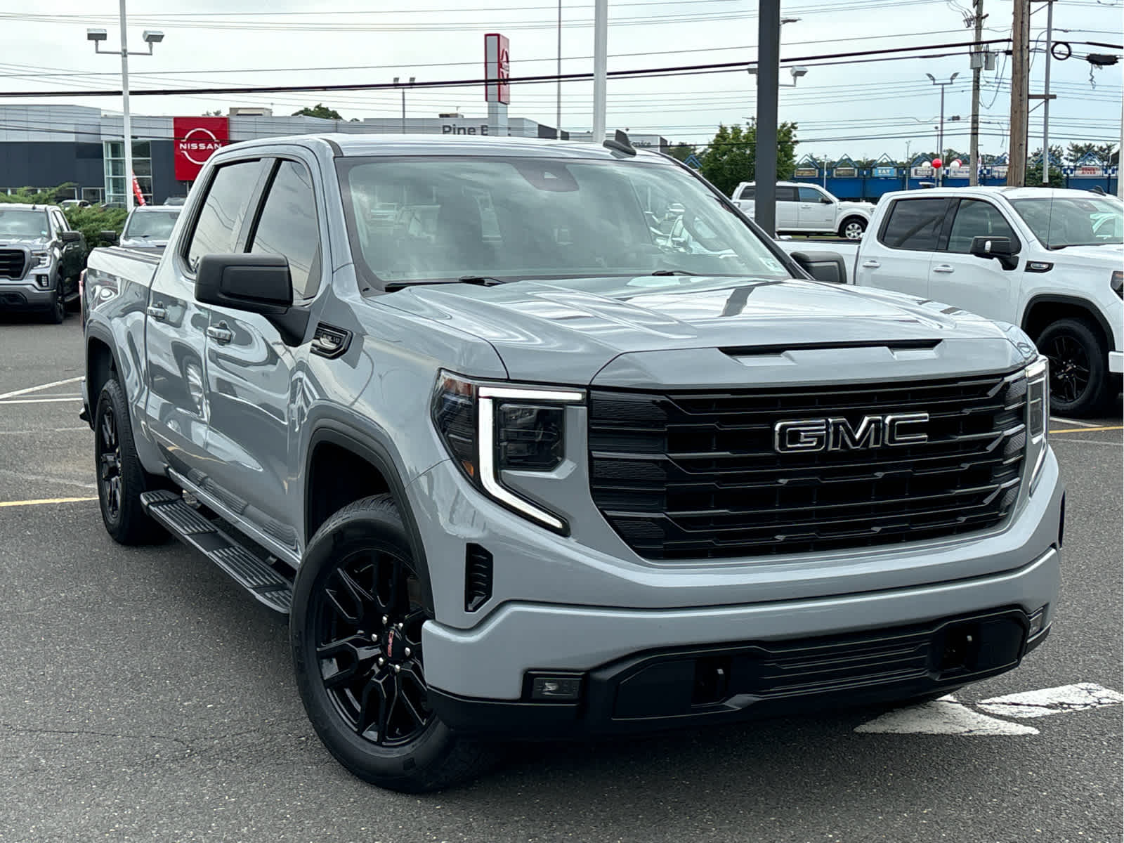 2024 GMC Sierra 1500 Elevation