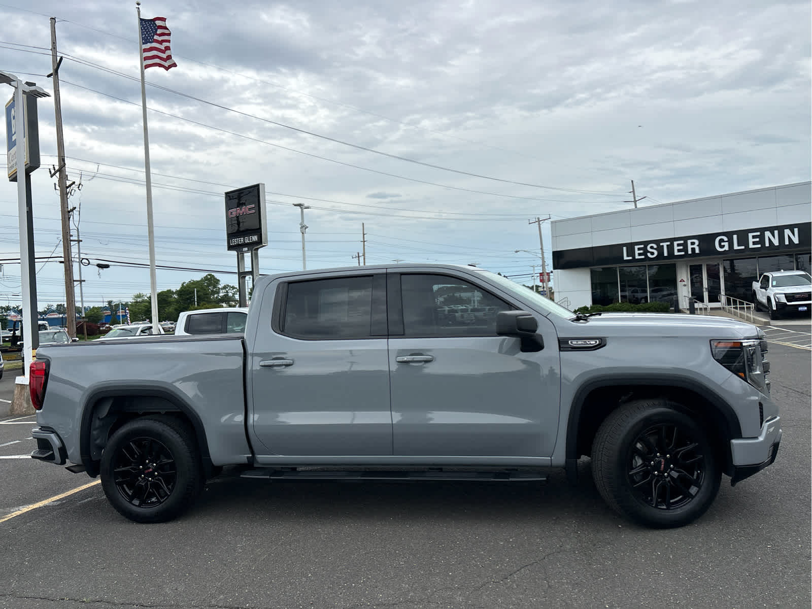 2024 GMC Sierra 1500 Elevation