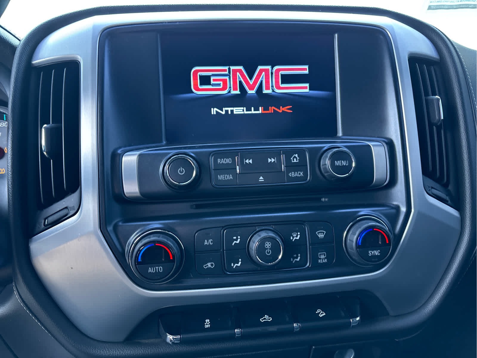 2018 GMC Sierra 1500 SLE