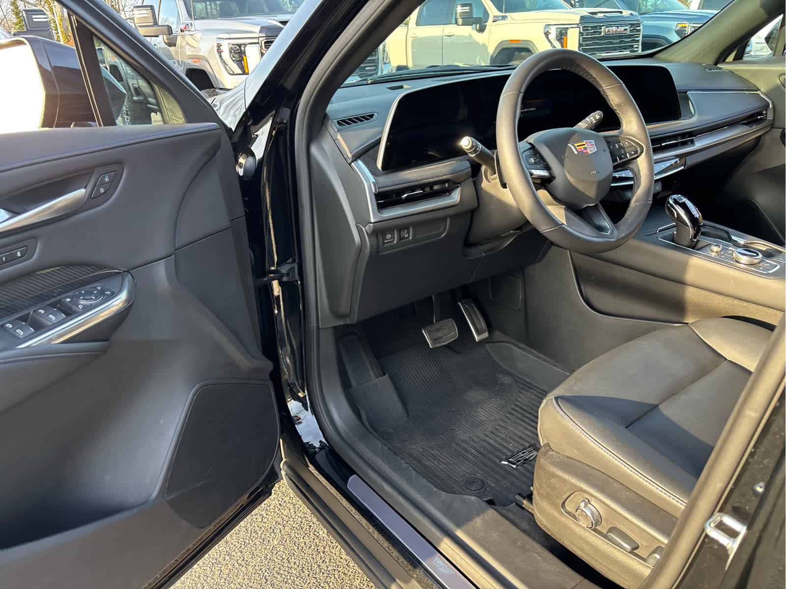 2024 Cadillac XT4 Sport