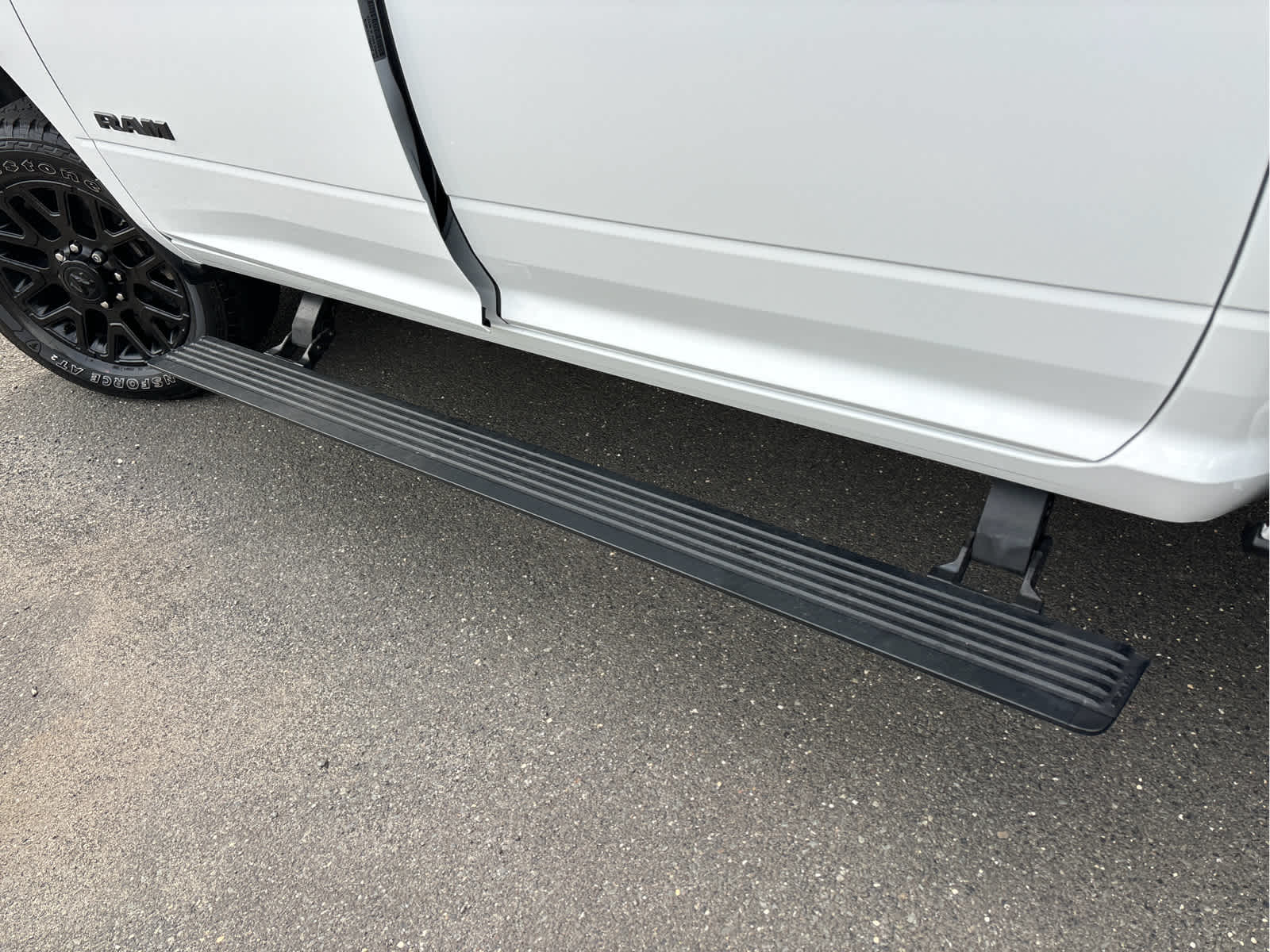 2026 RAM 2500 Laramie Crew Cab 4x4 6'4" Box