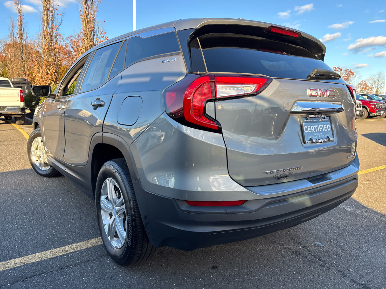 2023 GMC Terrain SLE