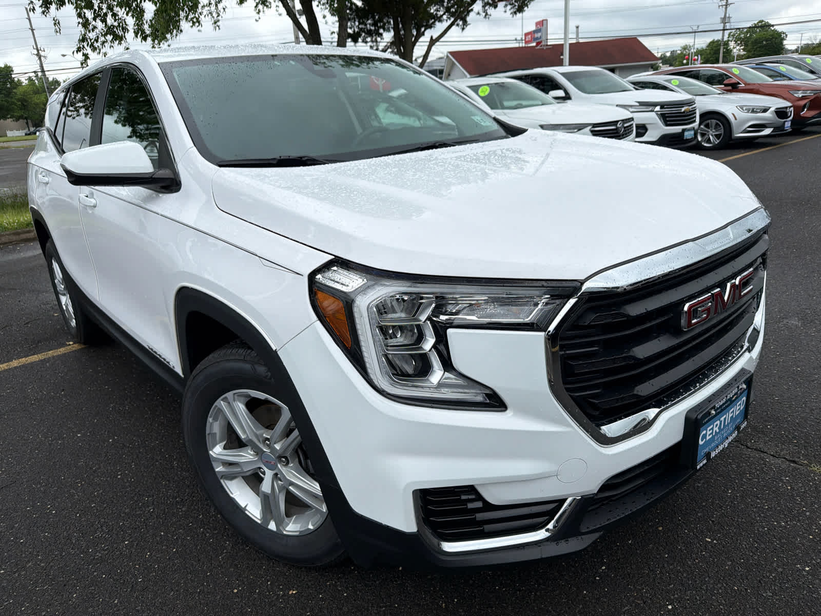 2022 GMC Terrain SLE
