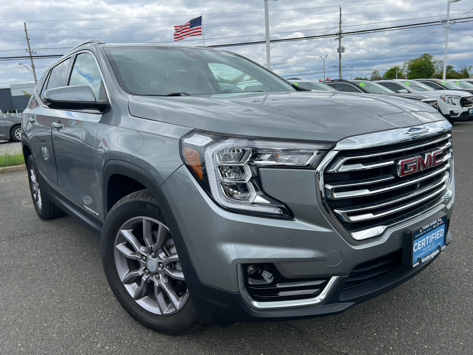 2023 GMC Terrain SLT