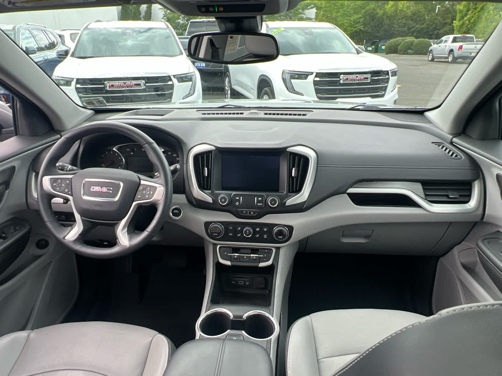 2023 GMC Terrain SLT