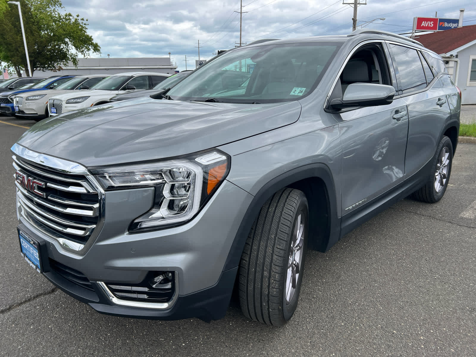 2023 GMC Terrain SLT