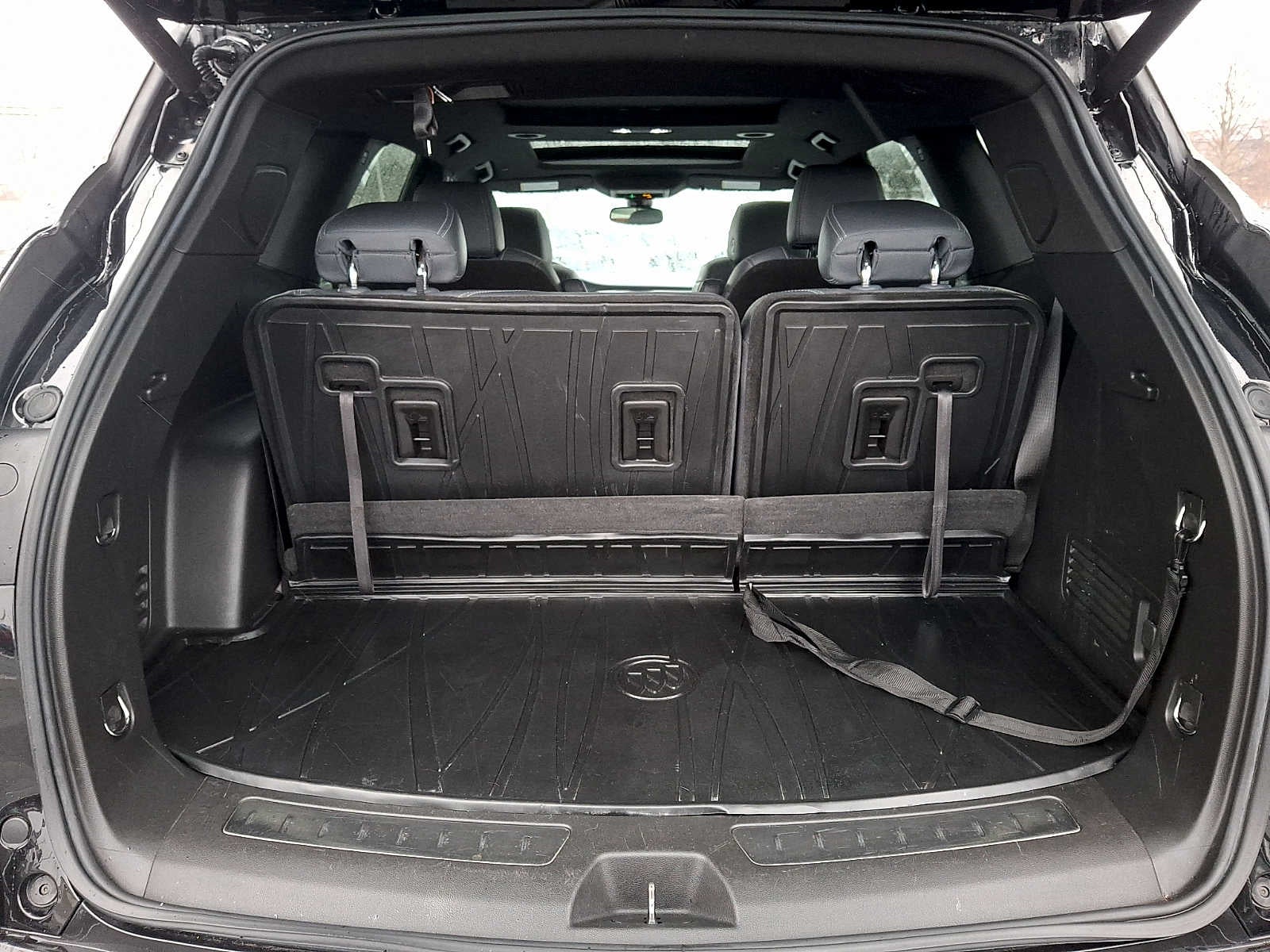 2022 Buick Enclave Essence