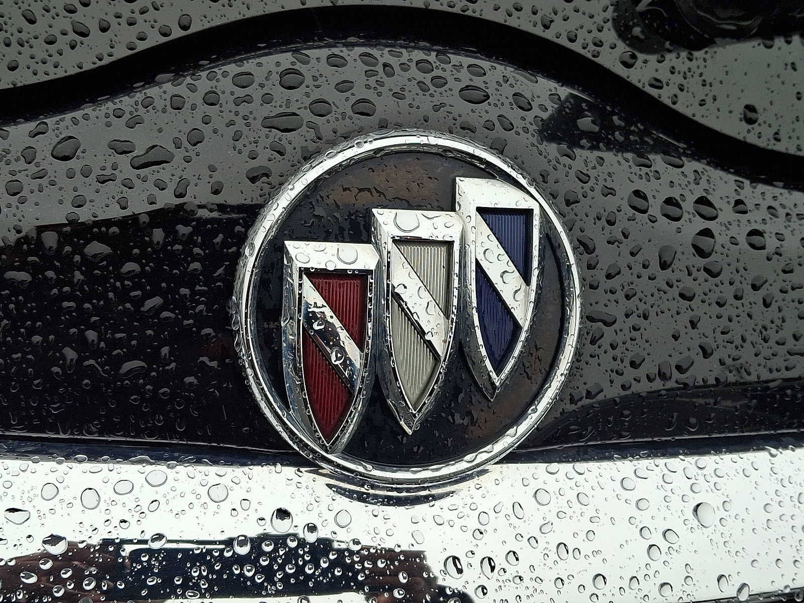 2022 Buick Enclave Essence