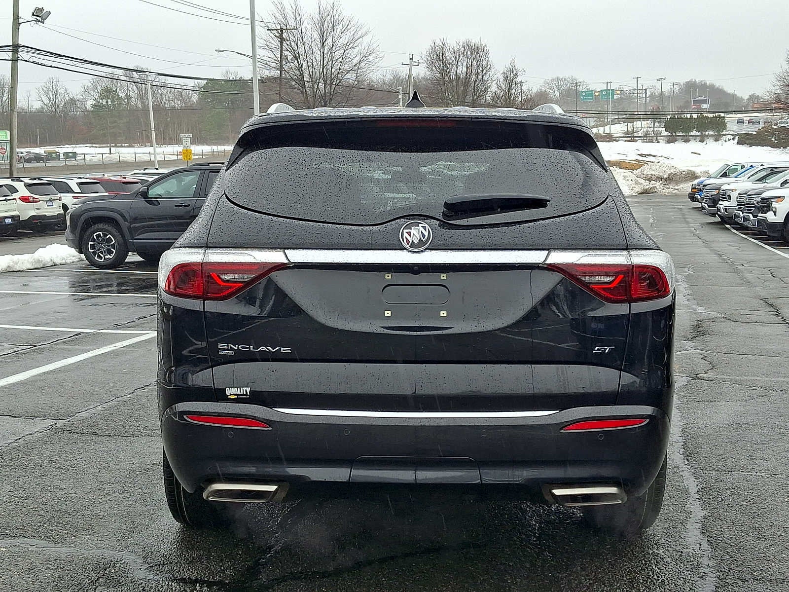 2022 Buick Enclave Essence