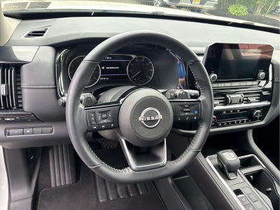 2023 Nissan Pathfinder SV 4WD