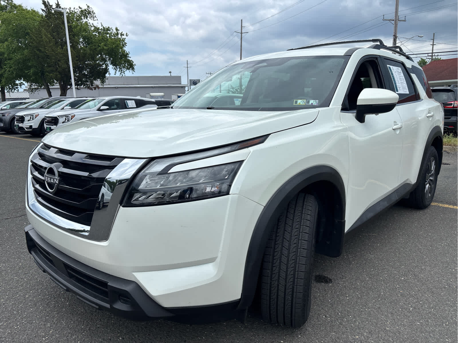 2023 Nissan Pathfinder SV 4WD