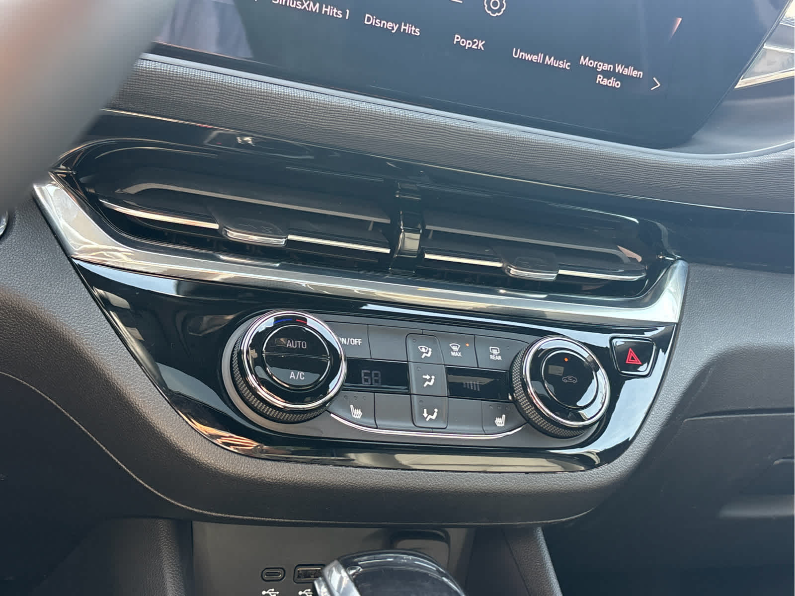 2024 Buick Envista Sport Touring