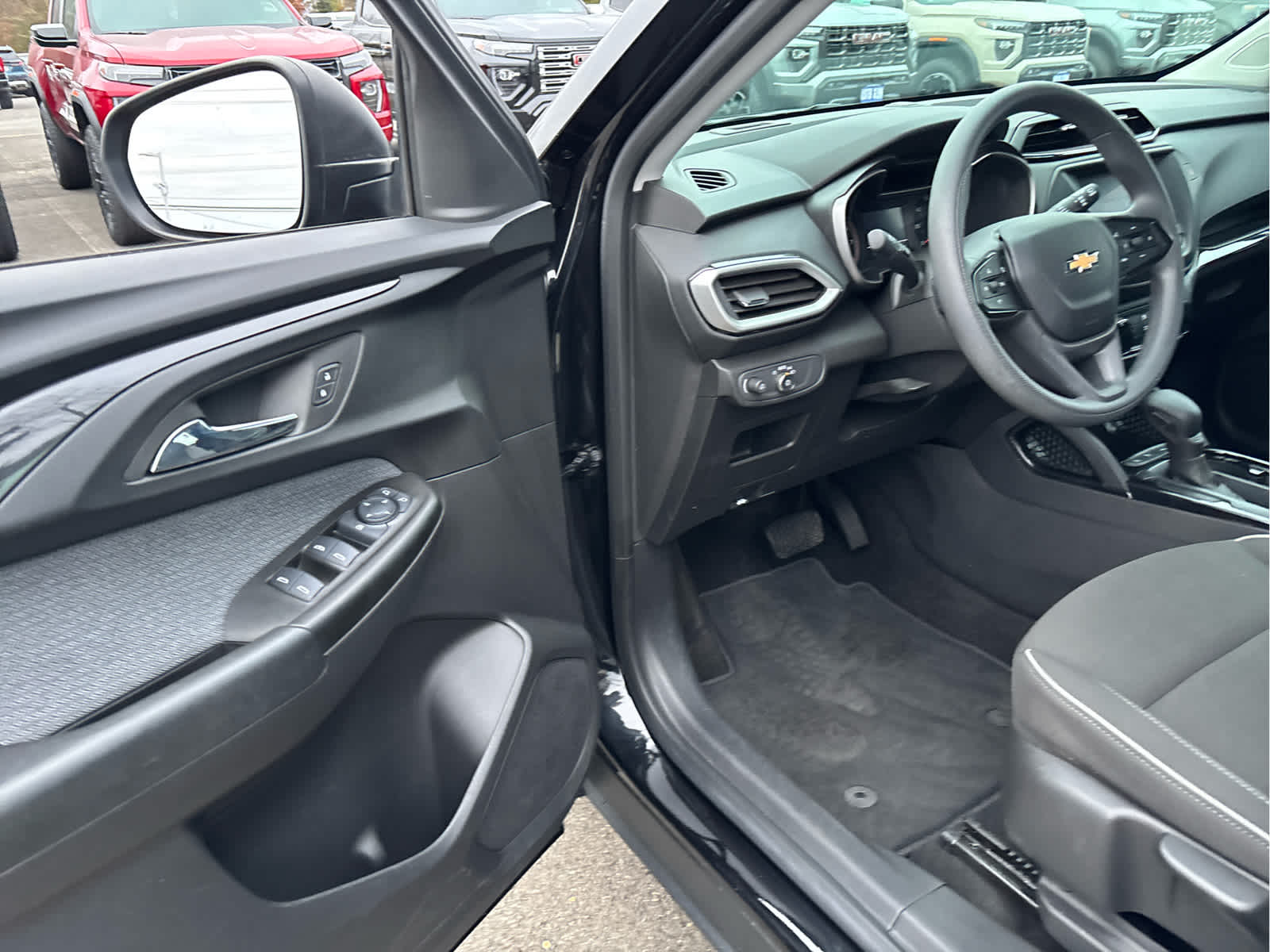 2023 Chevrolet Trailblazer LS