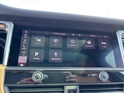 2023 Porsche Macan S