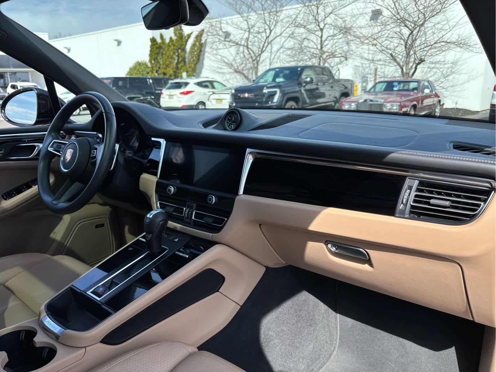 2023 Porsche Macan S