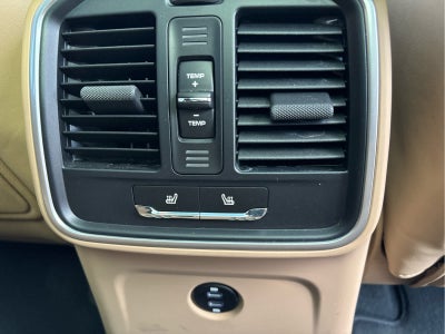 2023 Porsche Macan S