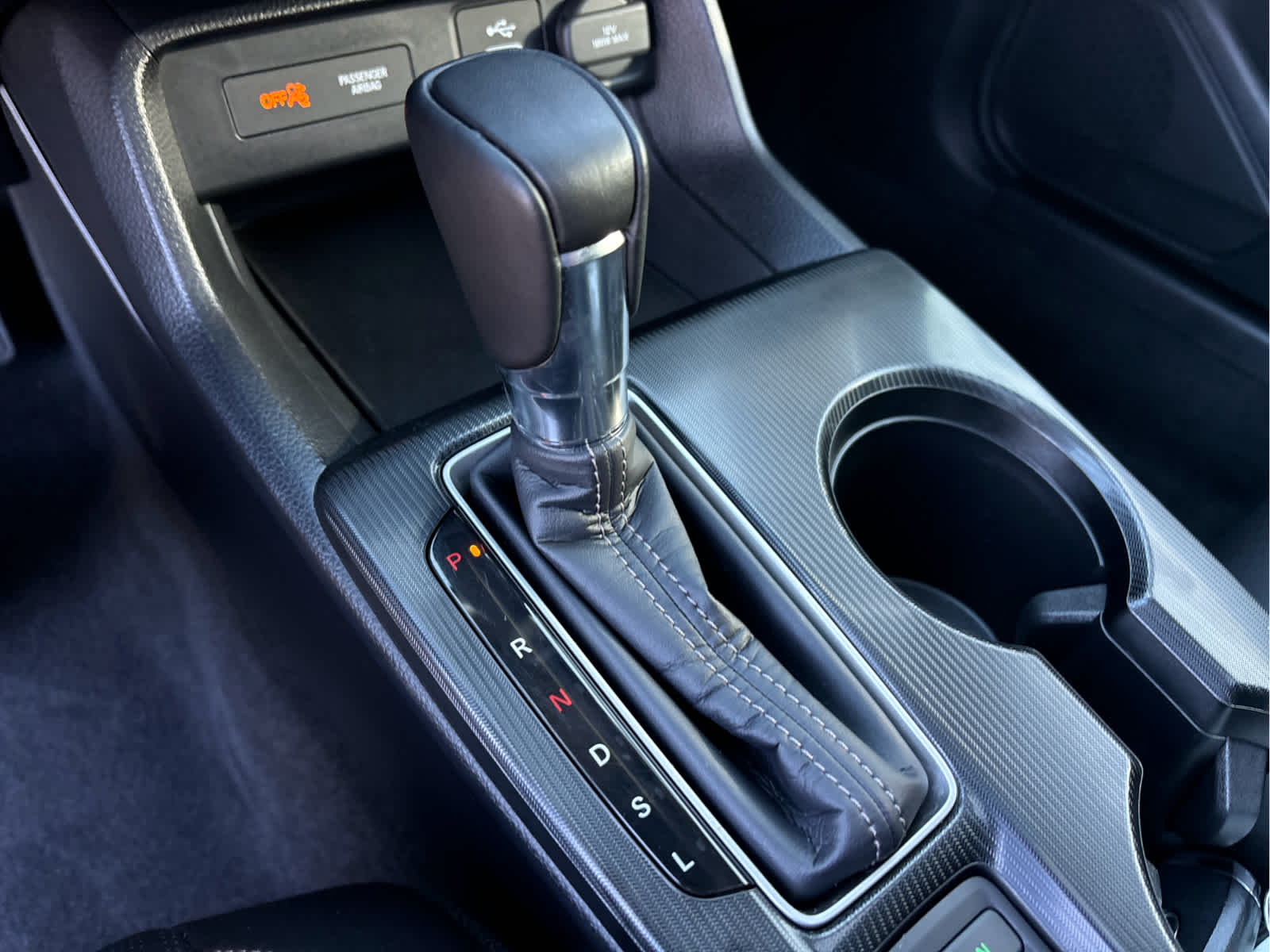 2024 Honda Civic Hatchback EX-L