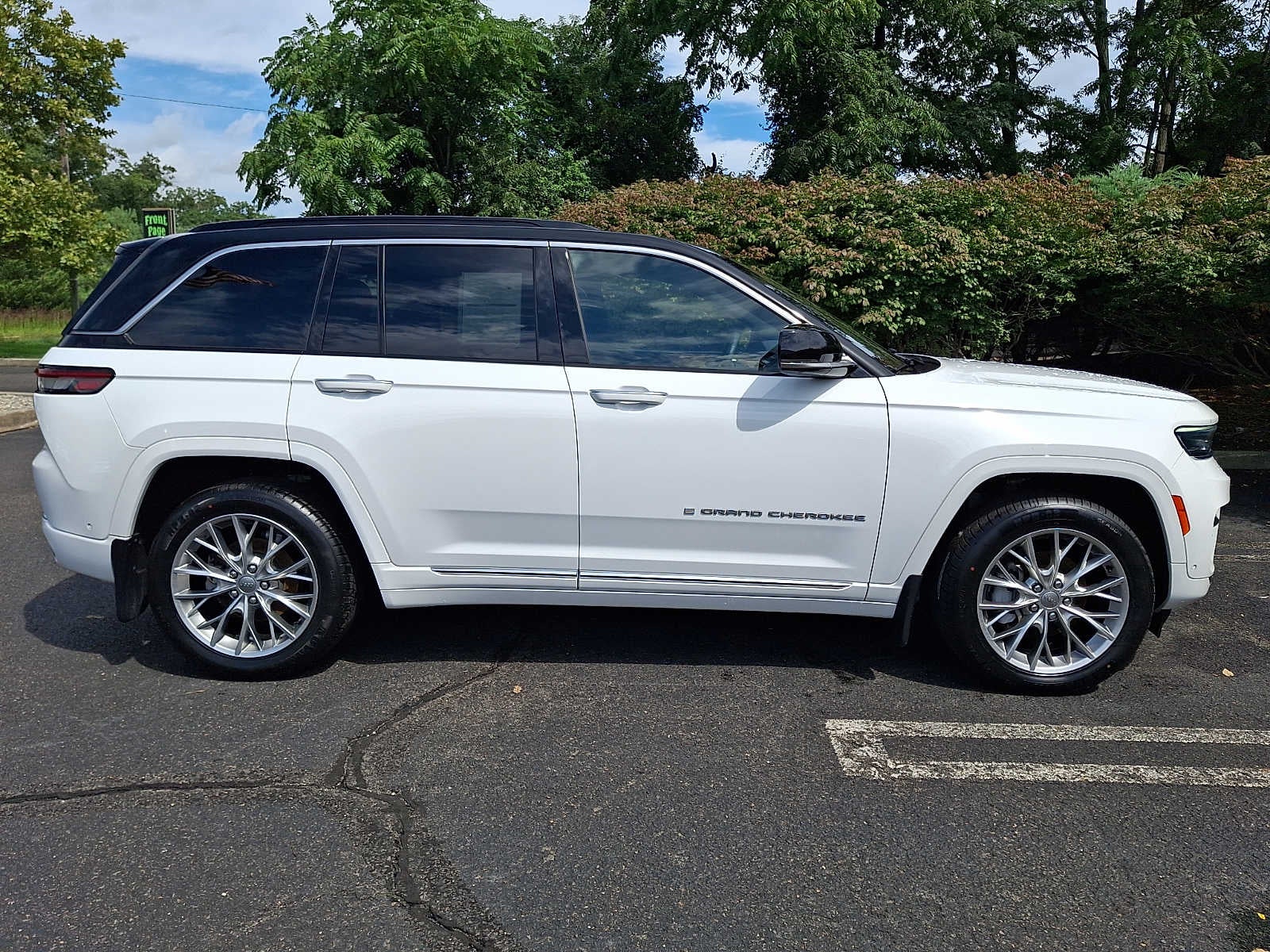 2024 Jeep Grand Cherokee Summit