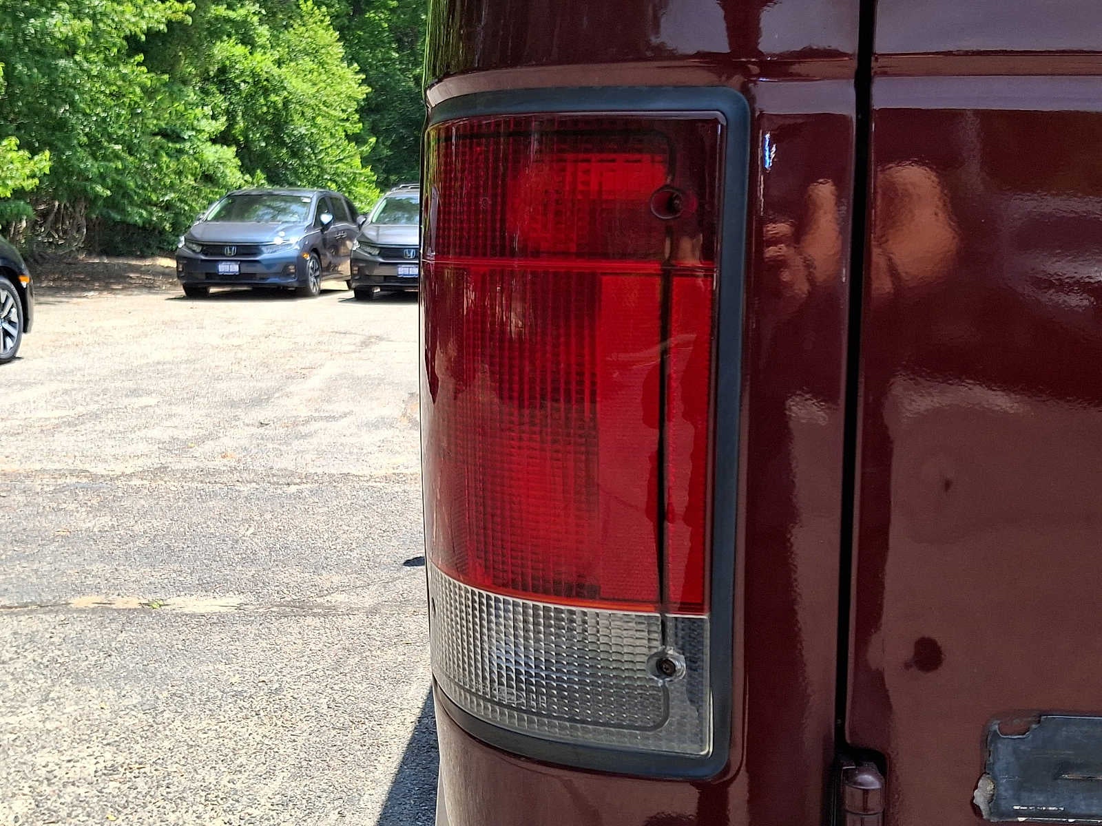 2010 Ford Econoline Wagon XL