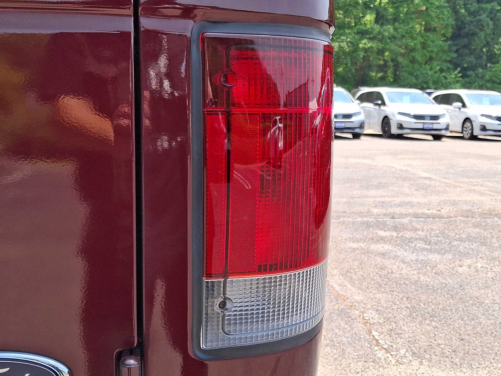 2010 Ford Econoline Wagon XL