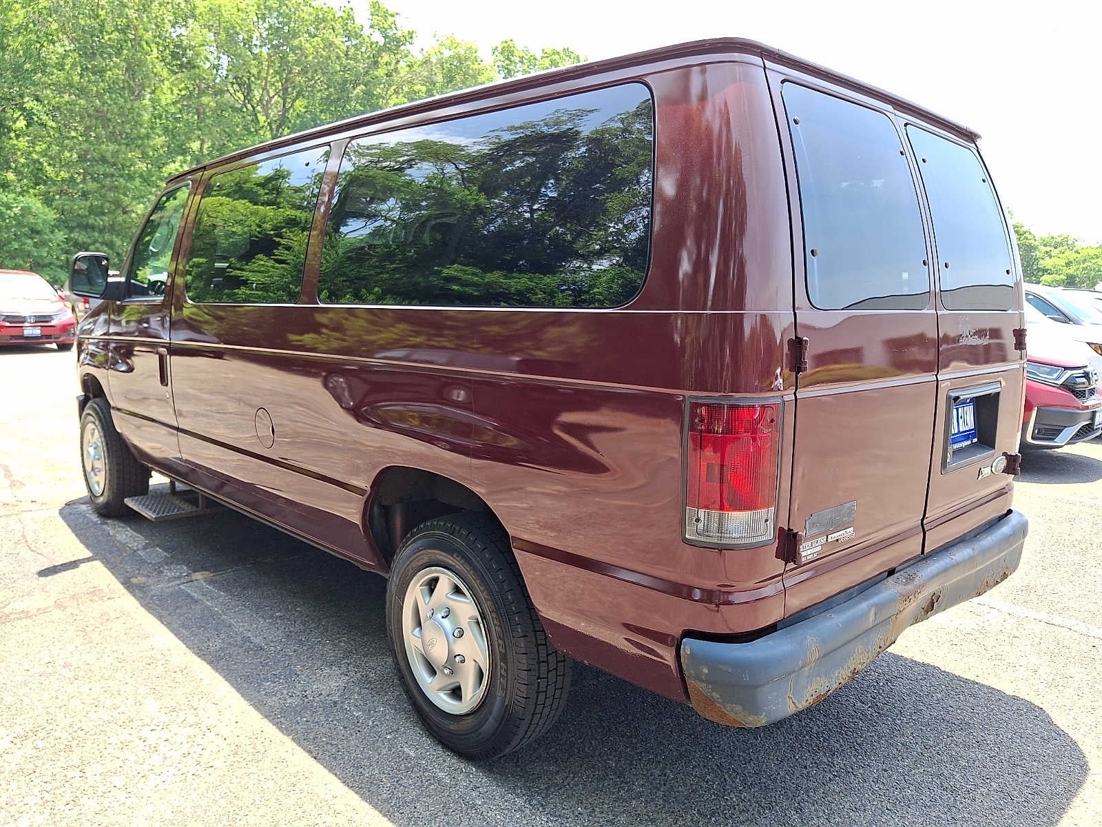 2010 Ford Econoline Wagon XL