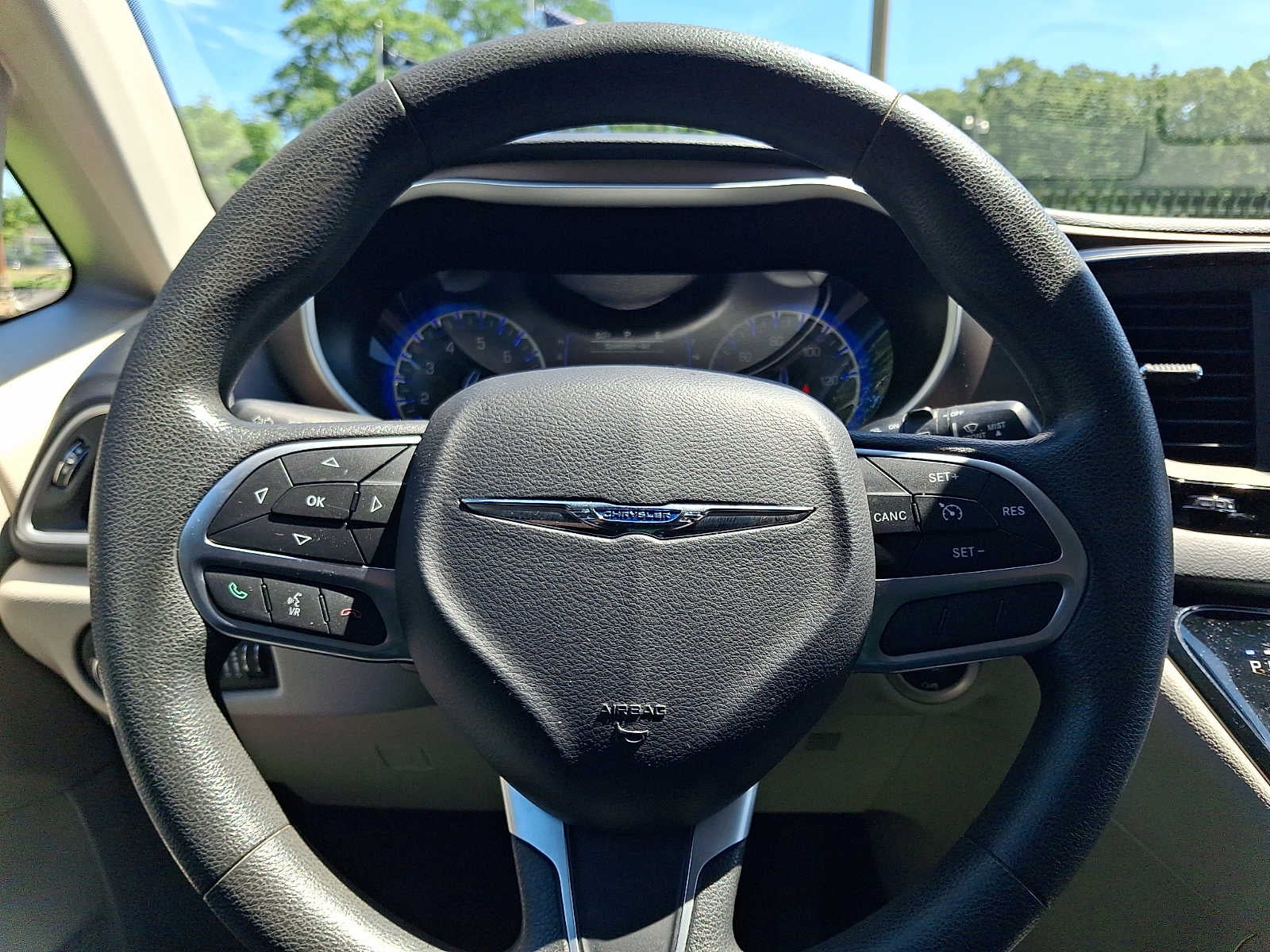 2017 Chrysler Pacifica LX