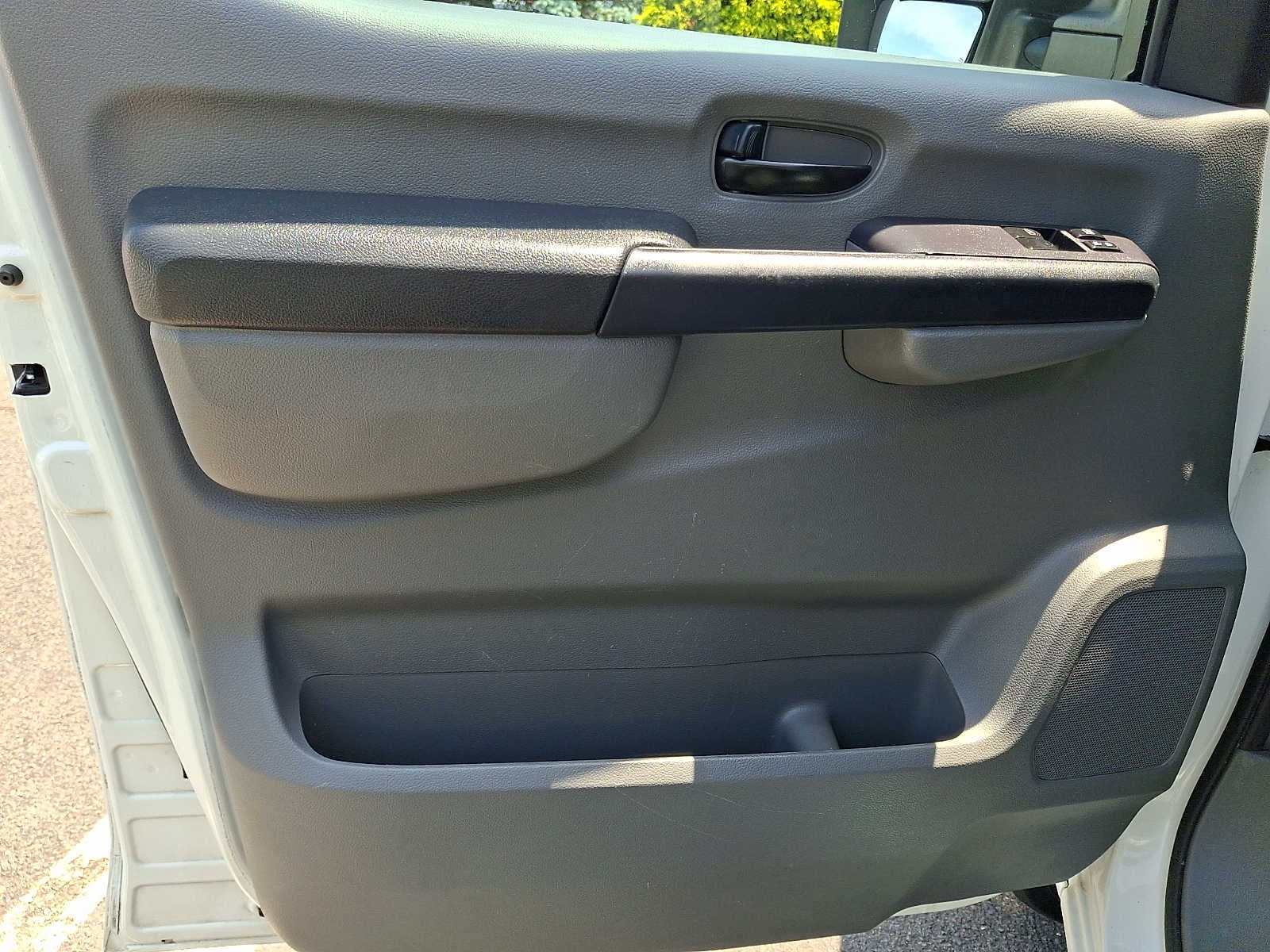 2015 Nissan NV Passenger SV