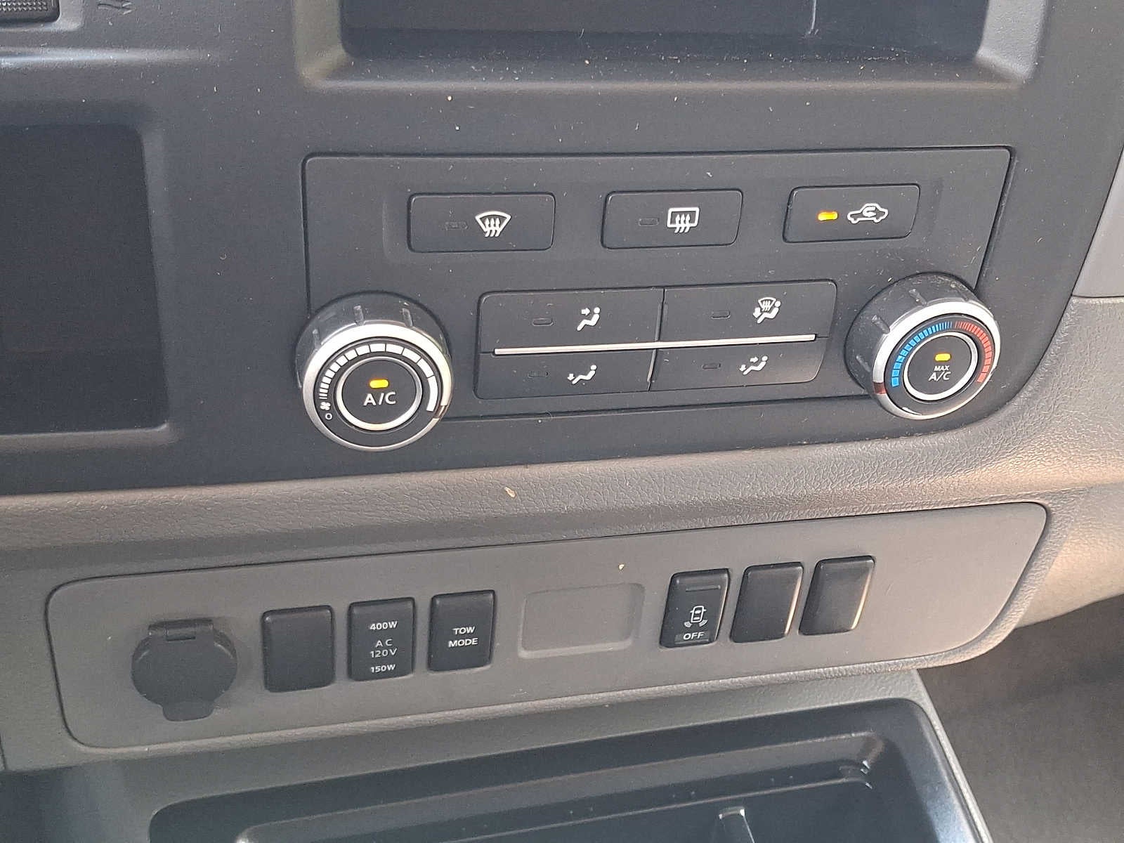 2015 Nissan NV Passenger SV
