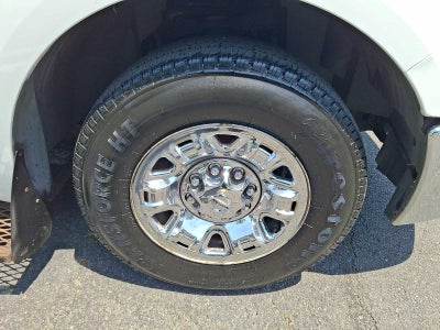 2015 Nissan NV Passenger SV
