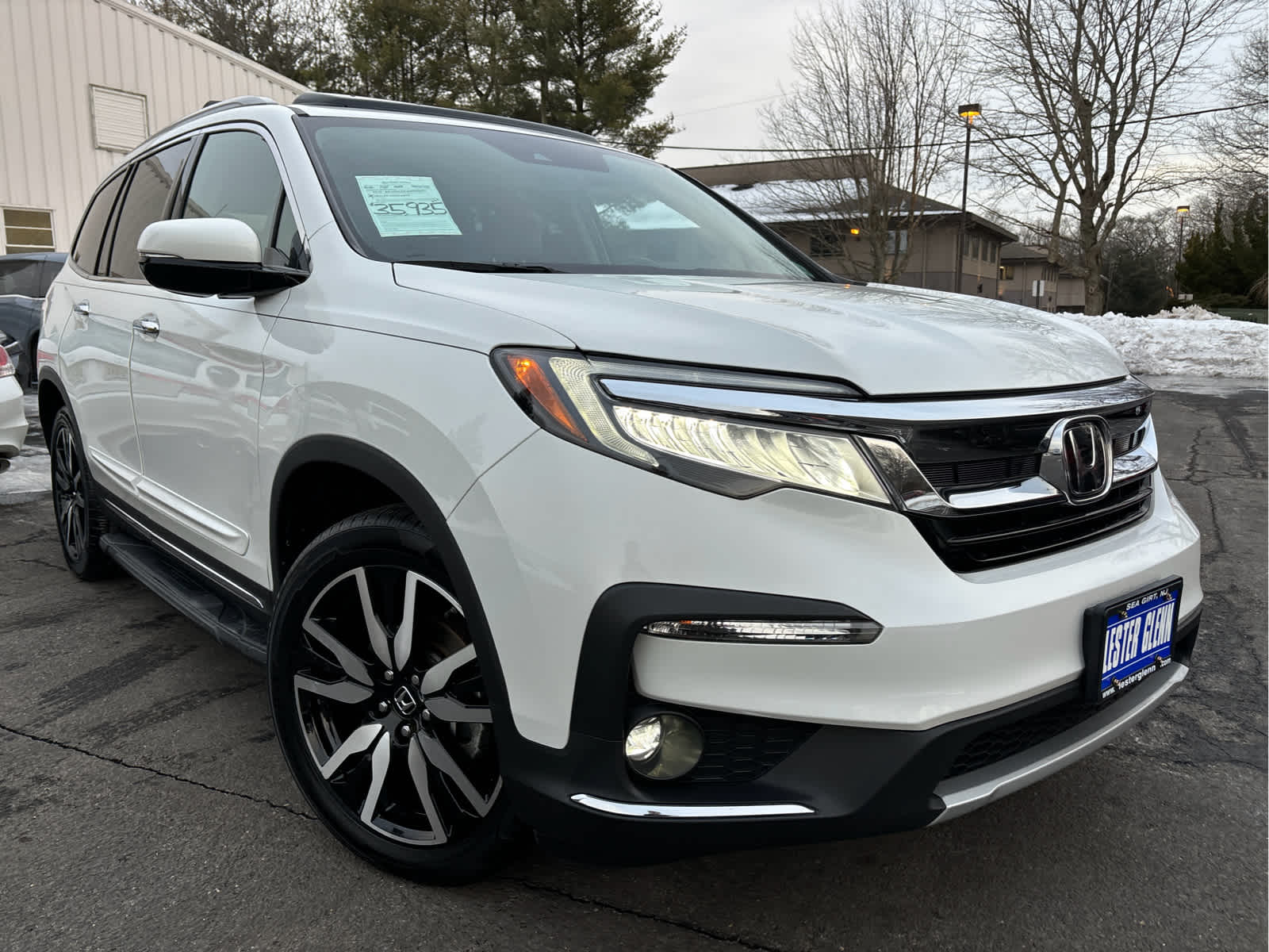 2022 Honda Pilot Touring 8-Passenger