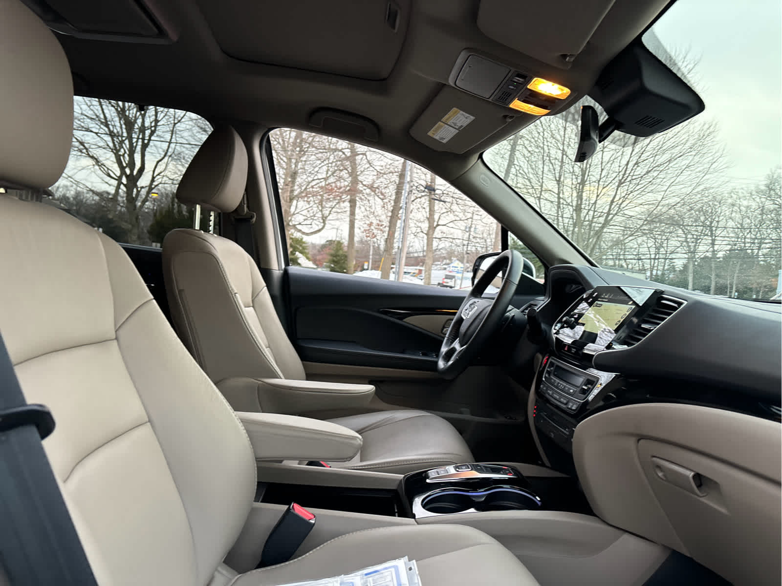 2022 Honda Pilot Touring 8-Passenger