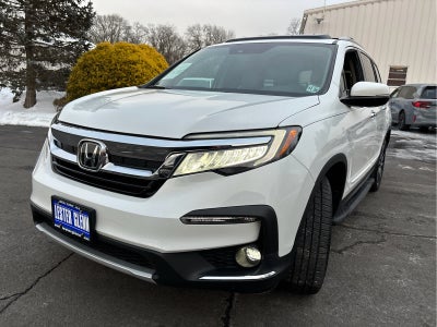 2022 Honda Pilot Touring 8-Passenger