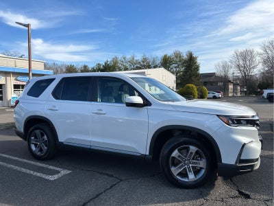 2023 Honda Pilot EX-L 8 Passenger