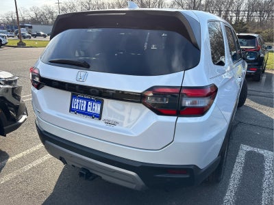 2023 Honda Pilot EX-L 8 Passenger