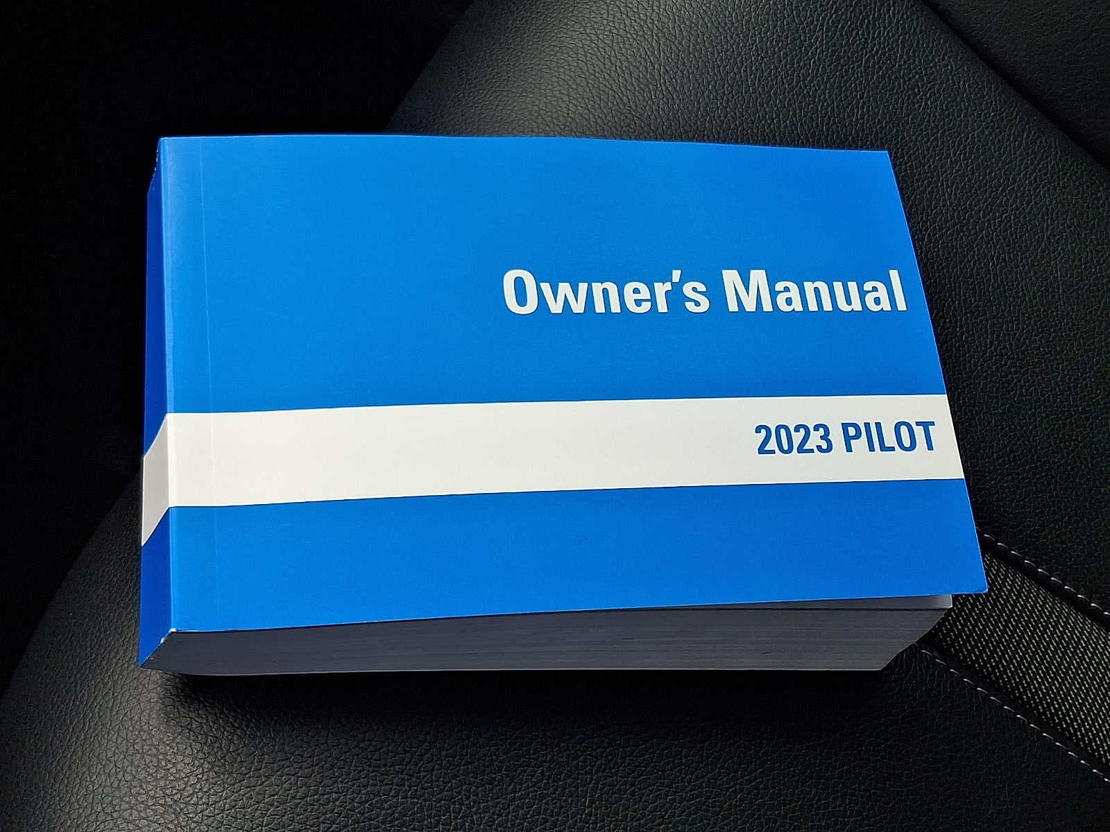 2023 Honda Pilot EX-L 8 Passenger