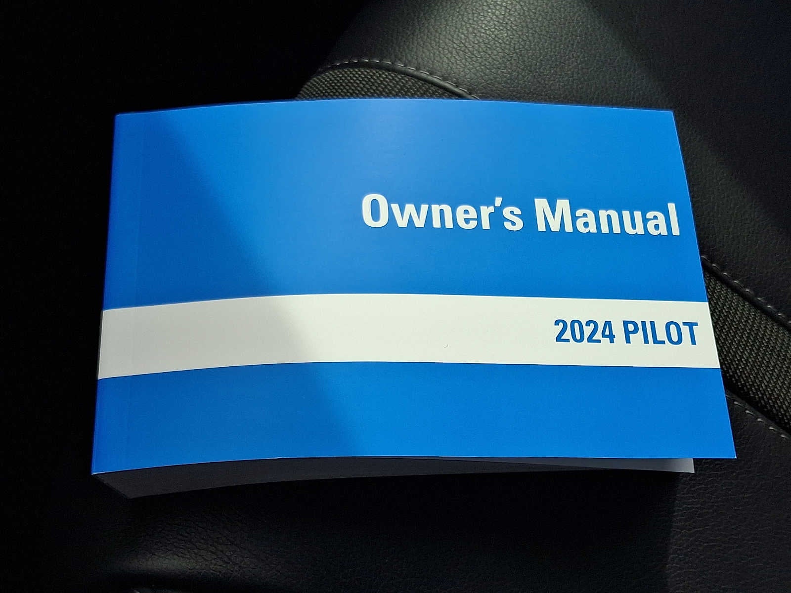 2024 Honda Pilot EX-L 8 Passenger
