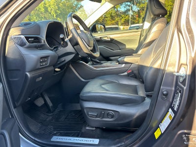2023 Toyota Highlander Hybrid Limited