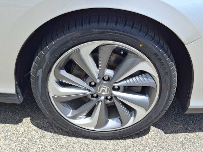 2018 Honda Clarity Plug-In Hybrid Sedan