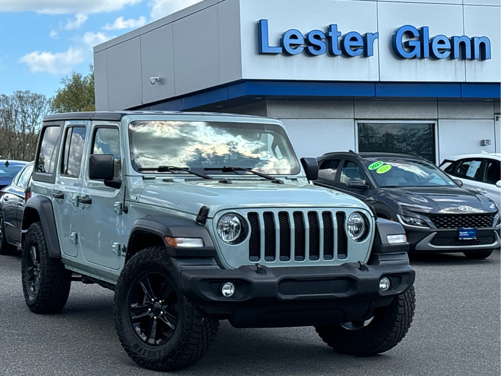2023 Jeep Wrangler Sport Altitude