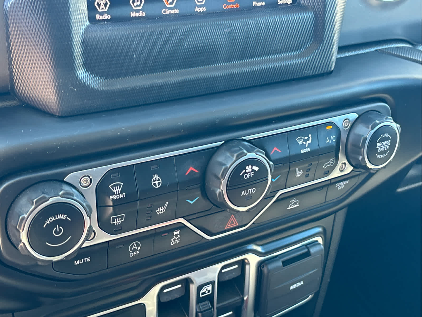2023 Jeep Wrangler 4-Door Sport S 4x4