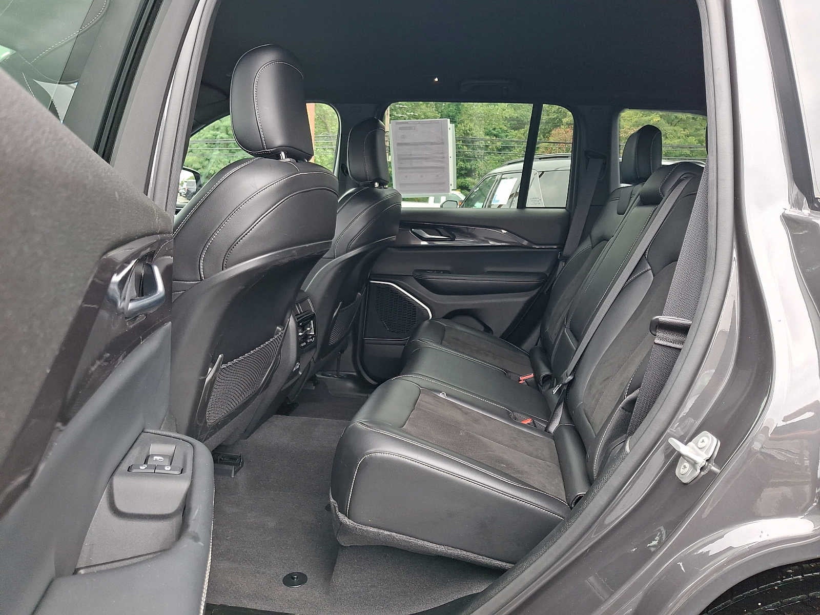 2022 Jeep Grand Cherokee Altitude 4x4